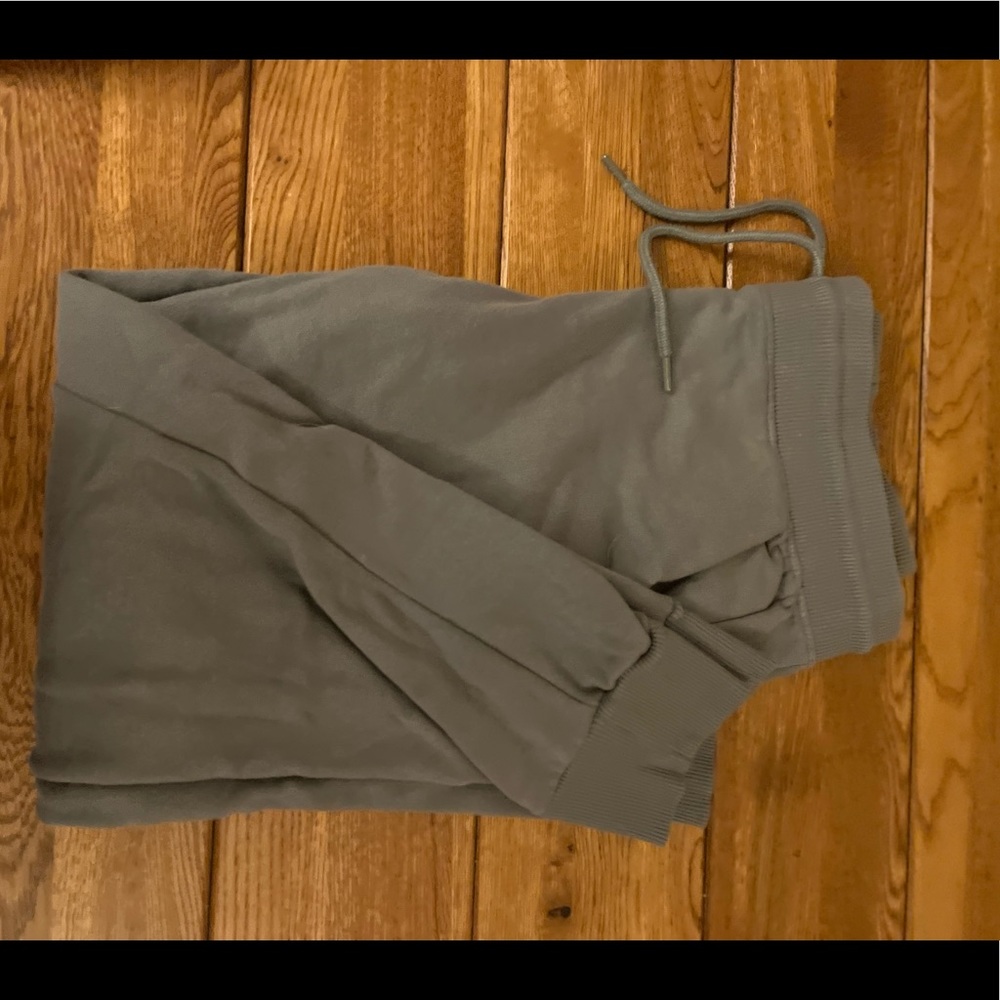 90 degrees Olive green Sweatpants size Large